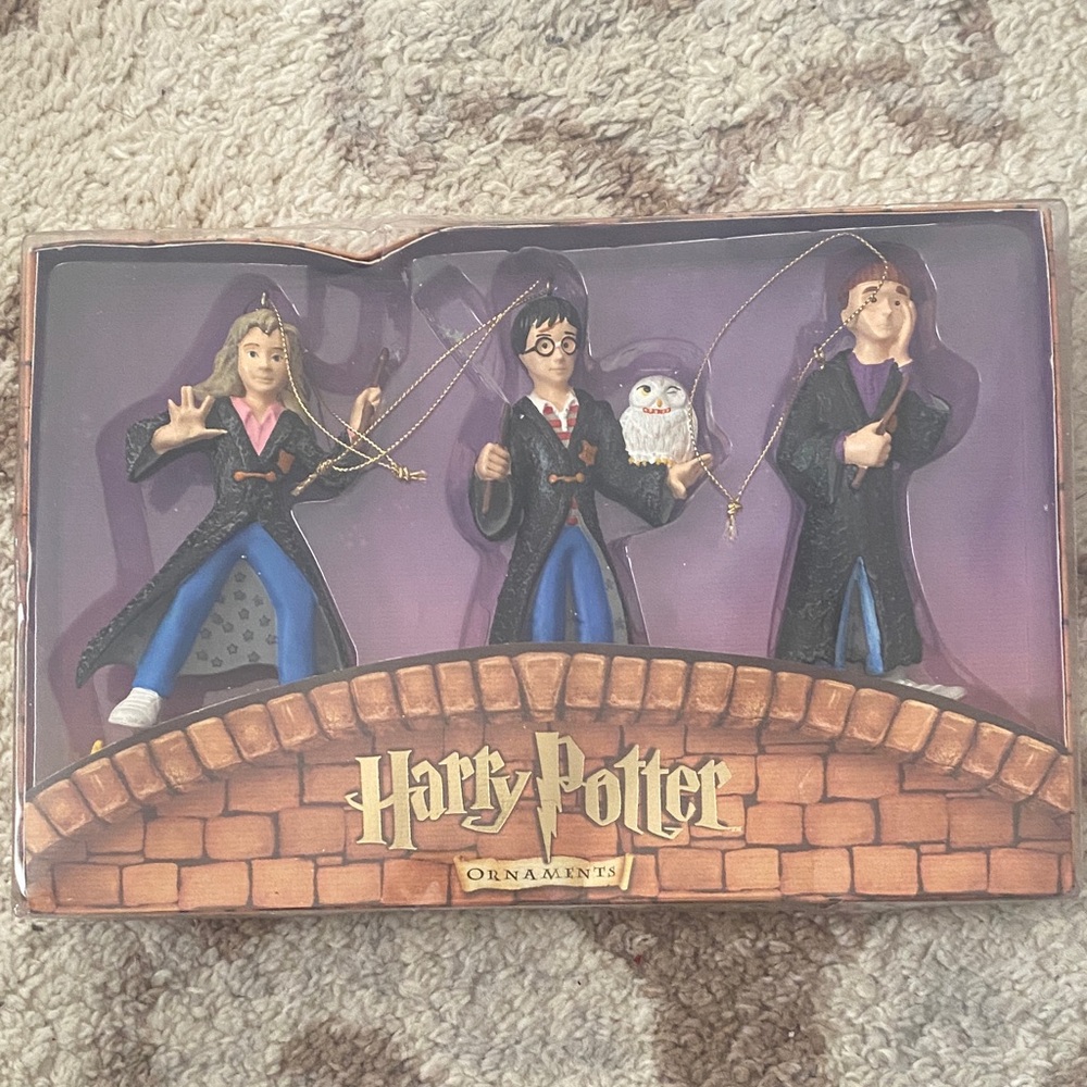 Kurt Adler Harry Potter Ornament Set - Black, White, Purple